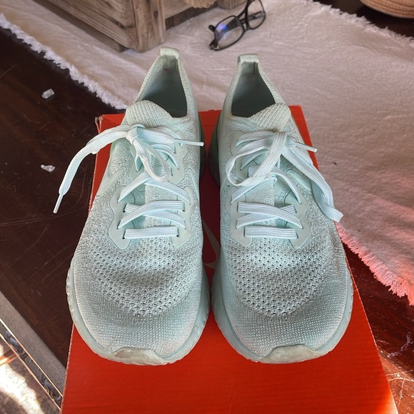 Nike Epic React Flynit 2 - Picture 2 of 6
